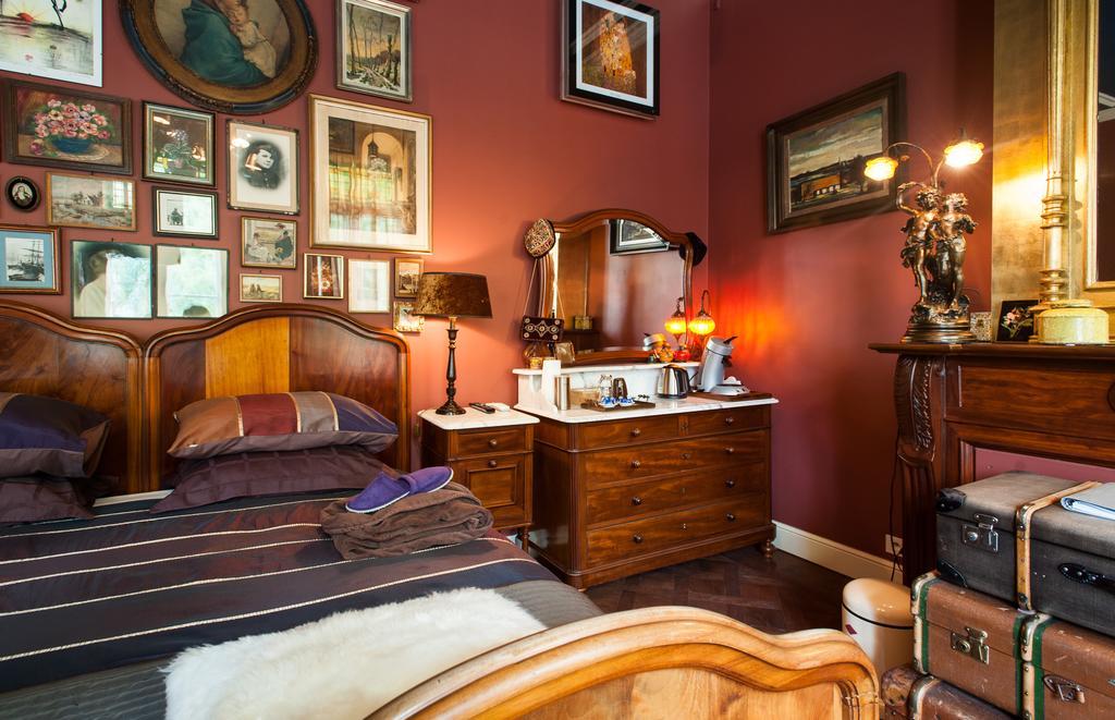 B&B De Lachende Engel メッヒェレン 部屋 写真